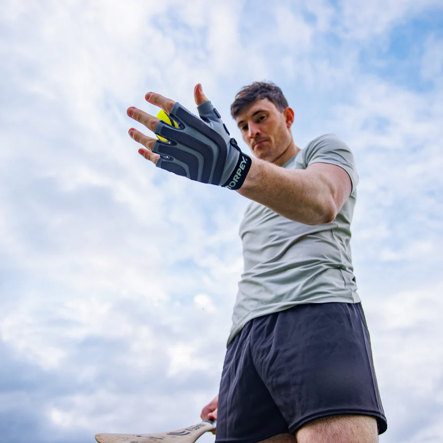 Hurling Grip Gloves
